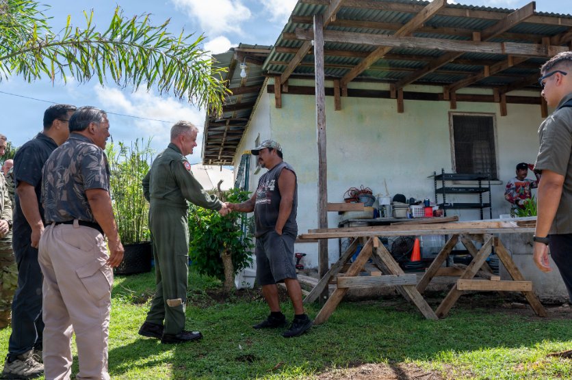 USPACOM's tweet photo. Adm. Samuel J. Paparo concluded a June 28–30 visit to Guam and the CNMI, meeting with regional leaders, observing the STRONG Roof mission and Exercise Valiant Shield 26, and engaging with service members across the Marianas.

The visit reinforced USPACOM's commitment to readiness and regional partnerships.

🔗 https://t.co/qgT7PFhPrV