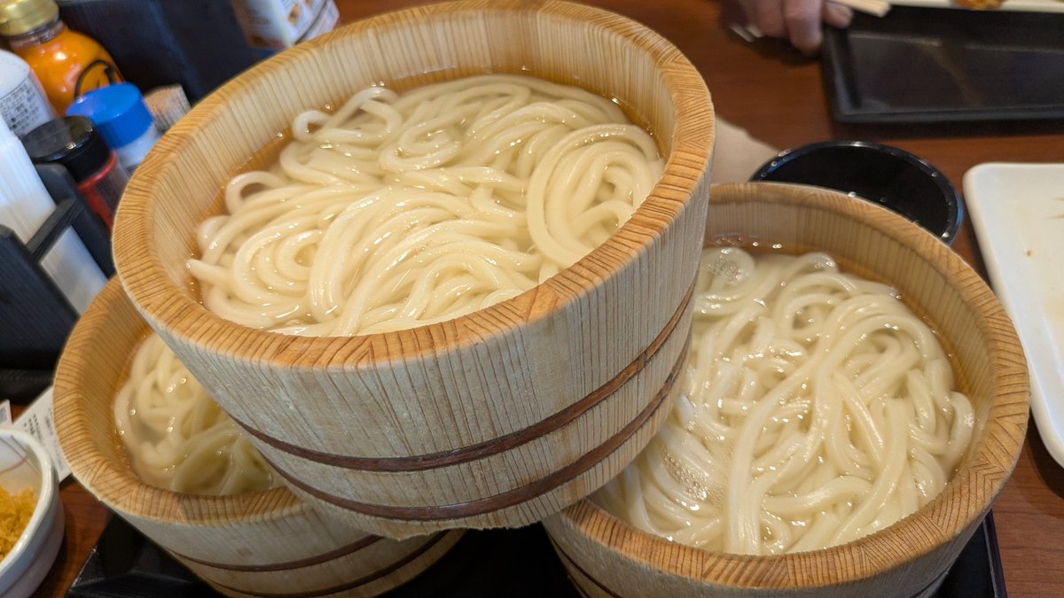 kinuzero's tweet photo. 朝兼昼の丸亀製麺◥█̆̈◤࿉∥ https://t.co/crrC6nRfSU