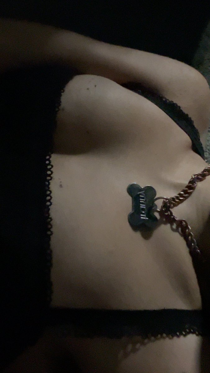 cupidsfavfag's tweet photo. get you a bitch that can do both #nonbinary #nsfwtwt happy pride https://t.co/QVm6gwE3LS