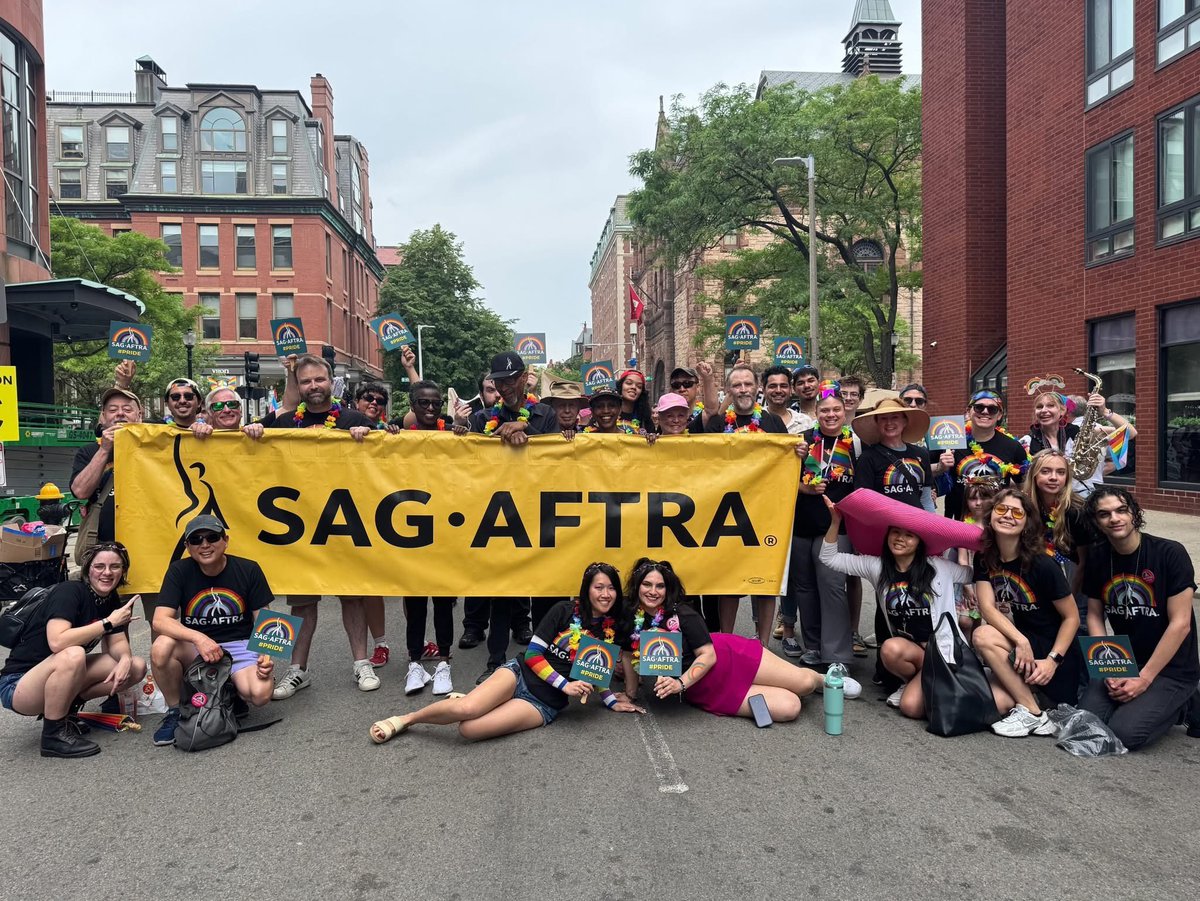 sagaftra's tweet photo. 🌈 SAG-AFTRA Chicago Local
🌈 SAG-AFTRA Colorado Local 
🌈 SAG-AFTRA New Mexico Local
🌈 SAG-AFTRA New England Local https://t.co/ks2WzjbB68