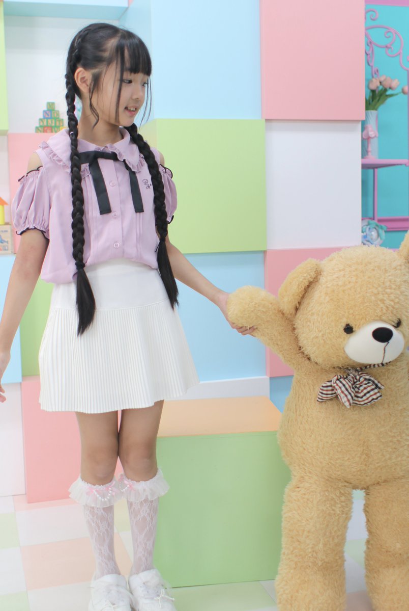 いちりんりんさんリクエスト品　2点 撮影会 百瀬りんちゃん(@momose_rin2525) くまさんとお散歩🍑🧸 #ちぃ