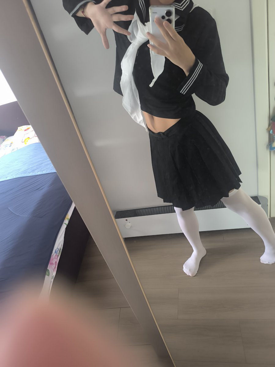 IGWY1Q's tweet photo. 希望能找到一个特别好的女主人。。
 本人男生，坐标上海，17，高中生男娘，170 110，想找女主，希望能卡一点颜和学历，想线下。。其他方面私聊回答。。。
#找主人 #找主 #小狗 #iiii #小m #4i https://t.co/D7Lm7kX9vs