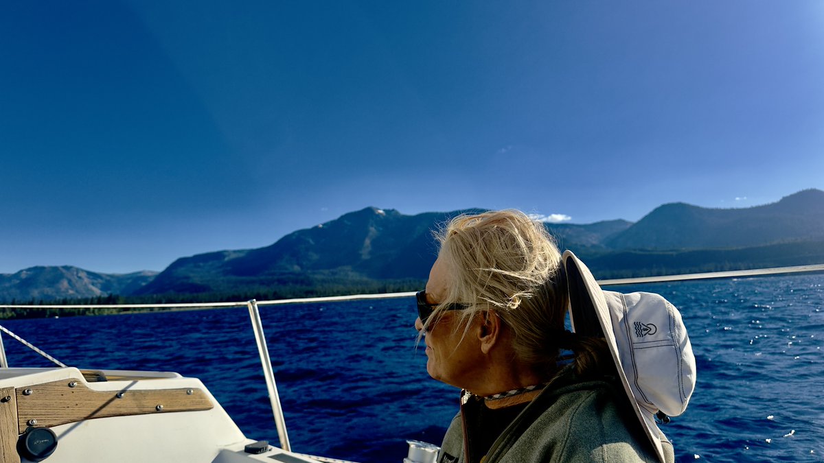 KirkwoodMtnCoop's tweet photo. #NeverWasteADay
Out for an evening out on #SunshineDayDream, light SW winds, east sailing on #BigBlue. Never get enough of this, takes the #StokeLevel to a whole new level... The 250th is ahead my friends. Let's be celebratory and festive, be safe, and respect #BigBlue...
Stay'nThirsty, #StokedOnLife
Coop