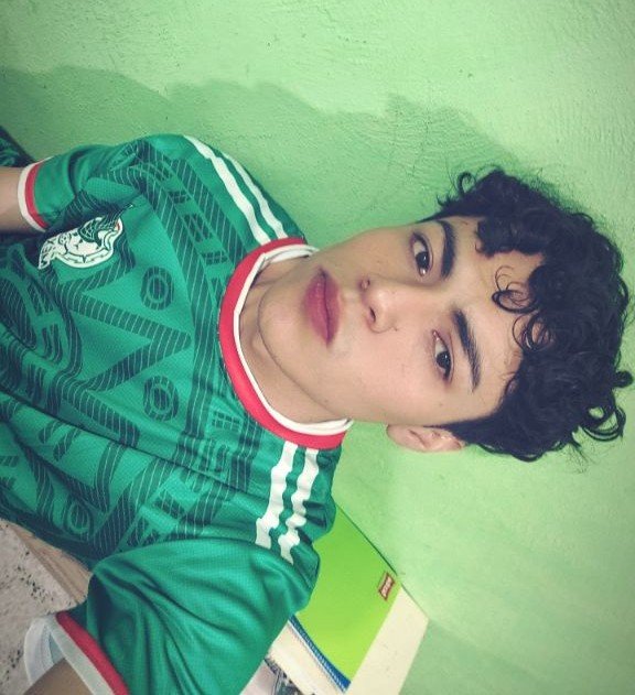 willyfranco's tweet photo. Quien diría que iba a estar vestido de fife y emocionado por un partido de fútbol 🥹🇲🇽 https://t.co/IR8RpVWDLT