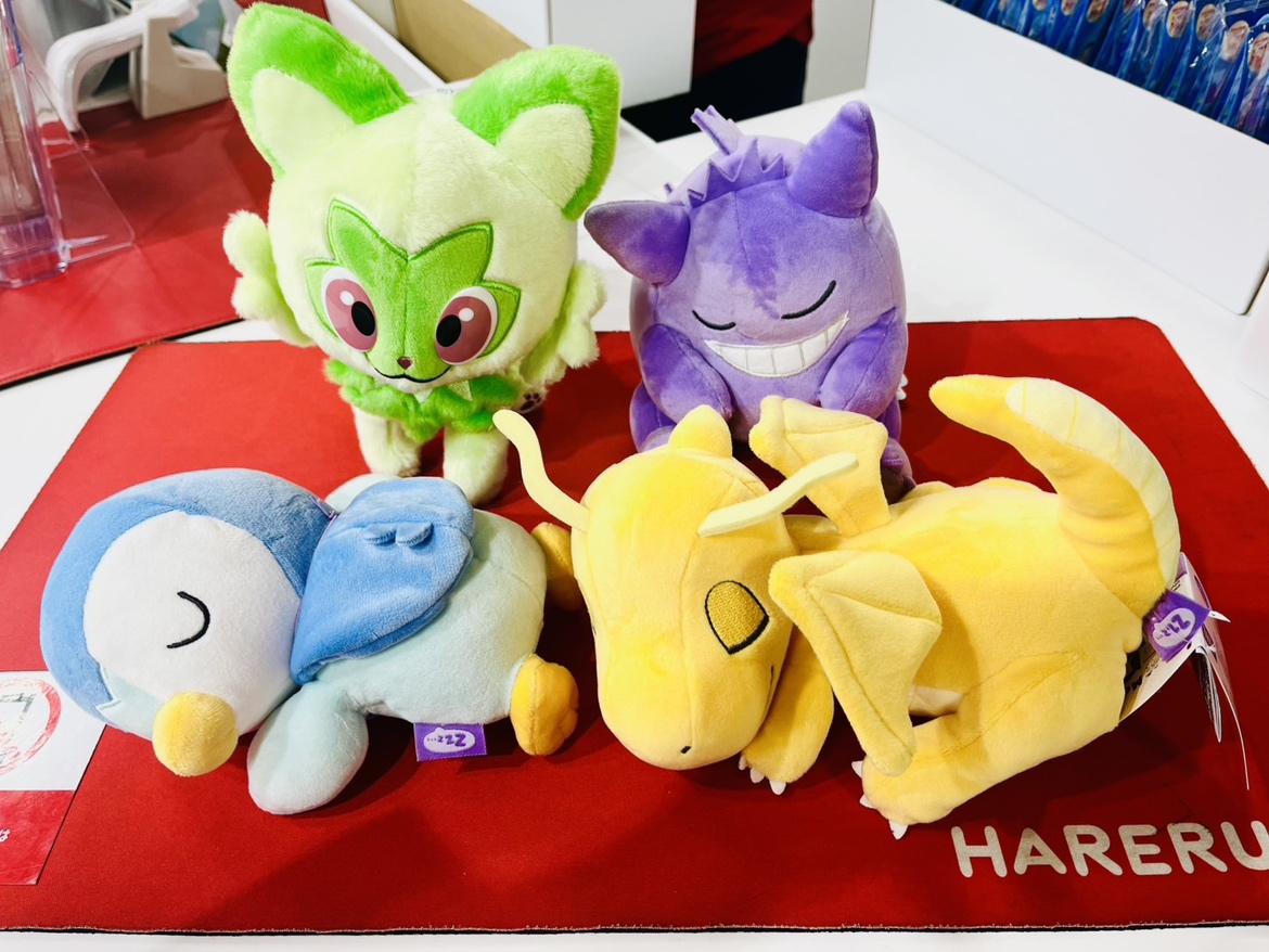 商品情報】 2階にて、ポケモンのぬいぐるみを絶賛販売しております