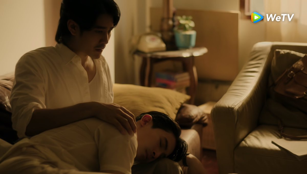 37_zya's tweet photo. Have y’all ever missed a happy ending story that never happened?? 🥲 

#KraiRan #SonEuro #สนยูโร https://t.co/VY3zv9HucU