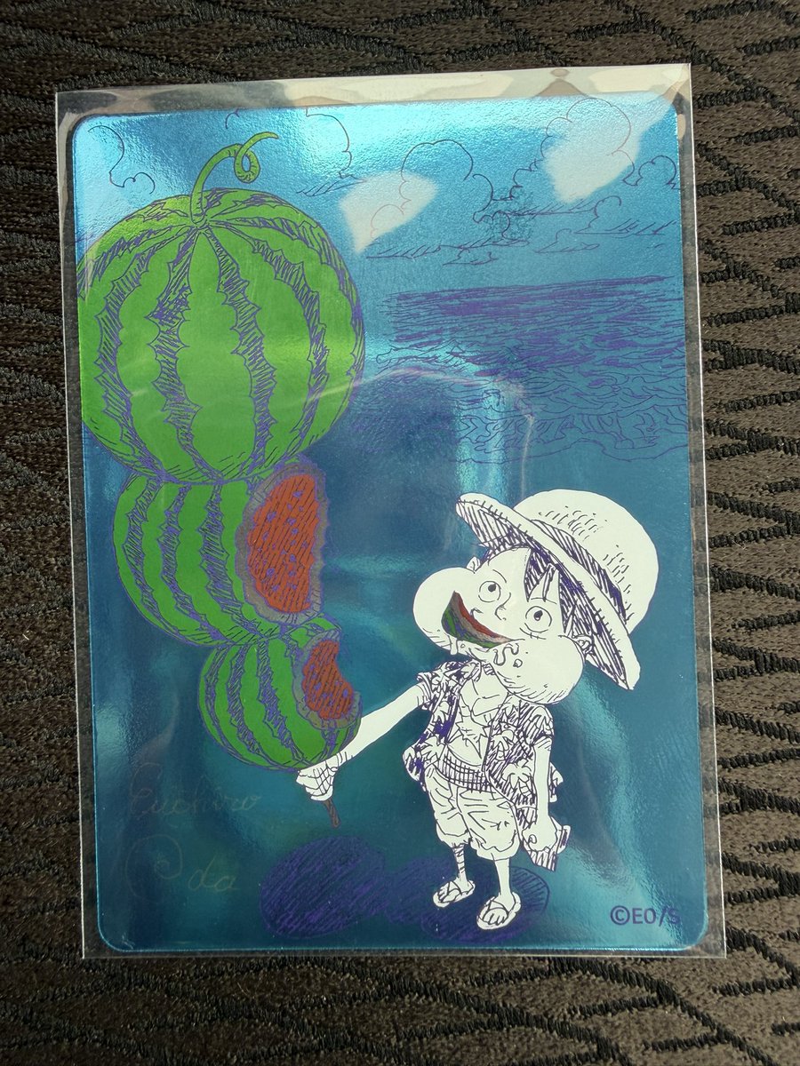 kamiki256488's tweet photo. プレ企画🎁

夏コミが今日から配布で話題ですね📕

ワンピースのカードだけが飛び抜けて値段が付くとか付かないとか🤔

かくいう私も本屋さん行って買ってきちゃいました😂

ワンピースのカードランダムでもらえなかった人もいると思うのでプレ企画しておきます🏴‍☠️

僕のことをフォロー&リツイート&いいねでこちらあたるってぃーでプレゼント🎁

7/10日締め切りで抽選します🙋

みなさんご参加お待ちしてます✨