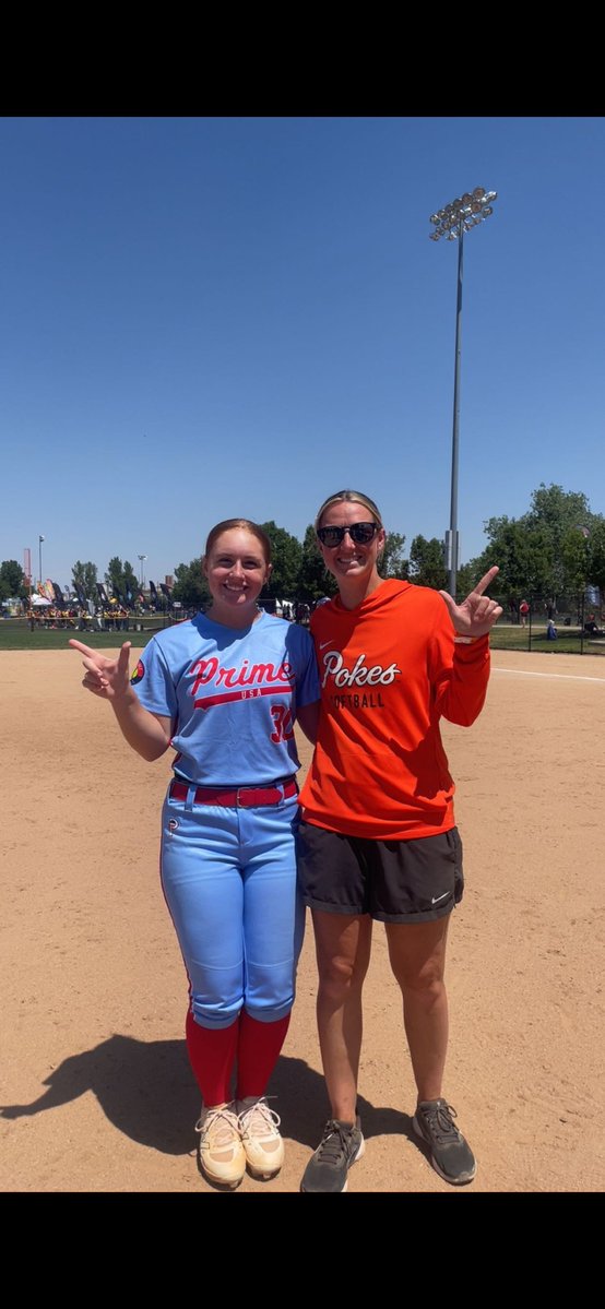 HannahH2030's tweet photo. First camp in the books! The coaches were amazing and so were the girls. I had so much fun and I look forward to going to another camp at @okstate !

@cowgirlsb
@OSUcoachG 
@Coach_Shippy 
@carrieeberle 
@bergy_9 
@CoachJeffHals 
@PrimeHalstead 
@PrimeNatSftball https://t.co/7G0wFSpxHG