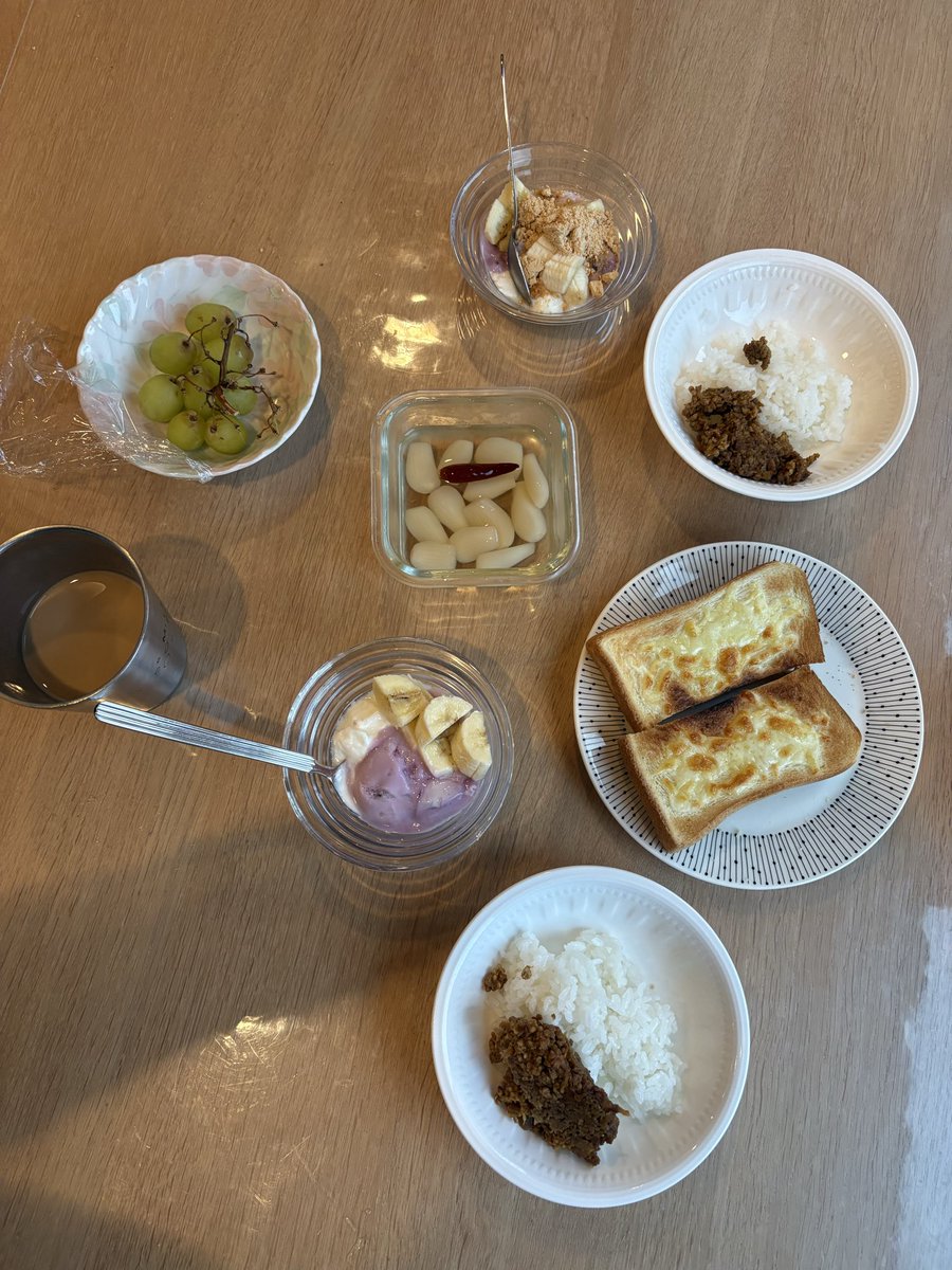 takayukick's tweet photo. 朝飯昼飯(7/1) https://t.co/ft6t6i037p