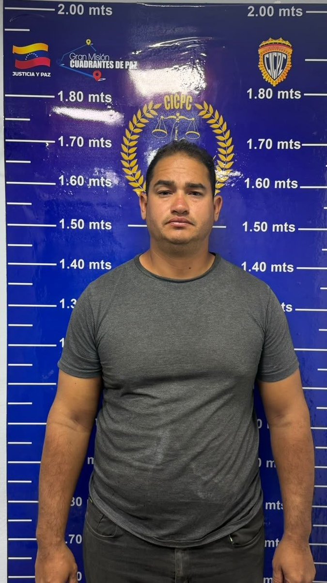 ConElMazoDando's tweet photo. COMUNICADO OFICIAL

El Cuerpo de Investigaciones Científicas, Penales y Criminalísticas (CICPC) hace un pronunciamiento, firme y categórico en apego a los principios de transparencia, ética y rectitud que rigen a nuestra institución policial.

Ante los recientes hechos ocurridos en las zonas afectadas por los eventos sísmicos en el estado La Guaira se constató que un grupo de funcionarios, desviándose de sus deberes y aprovechándose de las labores de rescate y asistencia humanitaria, actuaron de manera indecorosa al apropiarse de valores económicos hallados entre los escombros. Esta conducta individual, reprobable y contraria a los valores fundamentales de nuestra doctrina, atenta de manera directa contra el prestigio institucional y el respeto debido a la ciudadanía.

En consecuencia, el Consejo Directivo de esta institución han adoptado de manera inmediata las siguientes acciones contundentes:

Proceso de investigación administrativa. 

Se procedió a la separación definitiva e irrevocable de sus cargos de todos los funcionarios involucrados y se inició averiguación disciplinaria correspondiente para su destitución inmediata. 
 
Aprehensión y disposición ante órgano jurisdiccional correspondiente de los ciudadanos:
1  Aguilar reyes Maya,
2. Fredy Rafael Lugo Oliveros,
3. Roger Andrés Omaña,
4.Josue Jhonatan Burgos Sánchez, quienes fueron detenidos por comisiones de la División de Investigaciones de Delitos en la Función Pública del CICPC y puestos a la orden de la Fiscalia 68 nacional con competencia en materia de delitos delitos Contra Corrupción del Ministerio Público

El CICPC ha venido desarrollando una labor encomiable, transparente y de vanguardia científica en el rescate de sobrevivientes, así como en la recolección e identificación de cadáveres.

En este sentido, la institución reafirma ante el país que no tolerará, bajo ninguna circunstancia, desviaciones policiales, actos de corrupción o conductas que vulneren el honor institucional o el dolor de las víctimas de esta emergencia. Nuestro compromiso inquebrantable sigue siendo proteger al pueblo venezolano con la máxima integridad y profesionalismo.

Agradecemos a la ciudadanía que, con valentía y responsabilidad, denunció estos hechos y suministró el material que evidenció la irregularidad.

@dcabellor