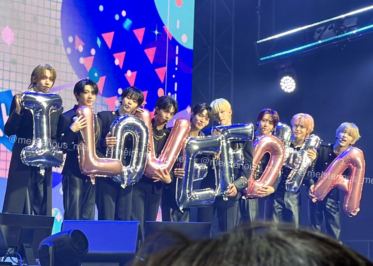 MEIsterious_mei's tweet photo. 𝗛𝗔𝗣𝗣𝗬 𝗙𝗜𝗥𝗦𝗧 𝗗𝗘𝗕𝗨𝗧 𝗔𝗡𝗡𝗜𝗩𝗘𝗥𝗦𝗔𝗥𝗬, 𝗔𝗛𝗢𝗙!🎊

Looking back, this one year together has been a beautiful chapter of "firsts."

I'm not lying (𝘗𝘪𝘯𝘰𝘤𝘤𝘩𝘪𝘰 𝘩𝘢𝘵𝘦𝘴 𝘭𝘪𝘦𝘴, you know😆) when I say you’ve changed my world in ways I never expected.

I’ve done things I never imagined myself doing, gone to places I never thought I’d see, and felt emotions I never knew I could hold—all because of you, AHOF.

From the moments that felt 𝘐𝘯𝘤𝘰𝘮𝘱𝘭𝘦𝘵𝘦𝘥 to 𝘙𝘶𝘯ning through life 𝘈𝘵 1.5𝘹 𝘚𝘱𝘦𝘦𝘥, you’ve been my constant.

In this vast 𝘜𝘯𝘪𝘷𝘦𝘳𝘴𝘦, you became my 𝘓𝘪𝘵𝘵𝘭𝘦 𝘚𝘵𝘢𝘳, turning every ordinary day into a beautiful 𝘙𝘦𝘯𝘥𝘦𝘻𝘷𝘰𝘶𝘴.

Even when things felt overwhelming and we played the 𝘊𝘰𝘴𝘮𝘪𝘤 𝘜𝘯𝘥𝘦𝘳𝘥𝘰𝘨, you reminded me that 𝘌𝘷𝘦𝘳𝘺𝘵𝘩𝘪𝘯𝘨 𝘪𝘴 𝘓𝘰𝘷𝘦.

You became my very FIRST and the ONLY K-pop group I’ve ever stanned, and that makes this bond irreplaceable to me.

Writing my thoughts in 𝘛𝘩𝘦 𝘚𝘭𝘦𝘦𝘱𝘪𝘯𝘨 𝘋𝘪𝘢𝘳𝘺 of this past year, my only promise is that I will 𝘕𝘦𝘷𝘦𝘳 𝘓𝘰𝘴𝘦 𝘠𝘰𝘶.

As we step into the future, let’s continue walking hand in hand, growing side by side, gathering more firsts, creating more memories, and discovering new pieces of ourselves along the way.

I hope the road ahead is always bright and paved with only good things for you, AHOF!

사랑해 bobo, hani, jeongwoo, jl, steven, chihen, woongki, juwon and daisuke, my handsome nine💙 To one beautiful year with you, and to the infinite chapters ahead🥂

#AHOF | @AHOF_official
