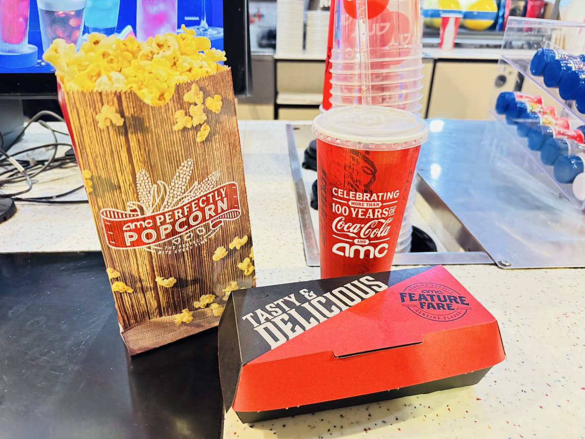 DERDYCOX's tweet photo. I was wrong,
#Supergirl is Really Fun and Enjoyable 💯 Esp @Dolby Format 🤯 the hell w/ my high expectations!
It’s a Great Movie🖕🏾
#DiscountTuesdays
#Supergirl @AMCTheatres @IMAX
Concessions 🤷🏾♂️ #AMC
#50/100 Films #AMCStubs https://t.co/TUOws8eawg