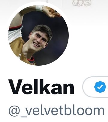 _velvetbloom's tweet photo. Porque hoy ganamos. https://t.co/tCDKGgaYla