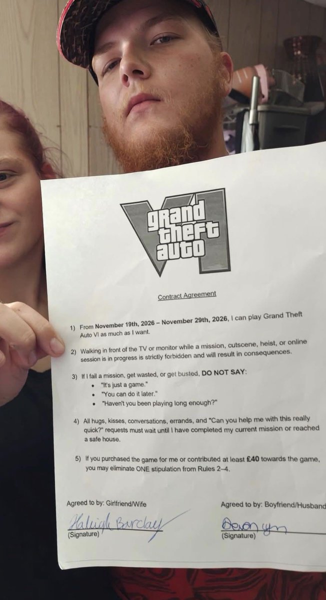 ChampVG's tweet photo. وقّع زوجان على عقد لضمان وقت لعب مستمر بدون انقطاع خلال أسبوع إطلاق لعبة GTA 6.💀🎮 https://t.co/qnaxZXXJXi