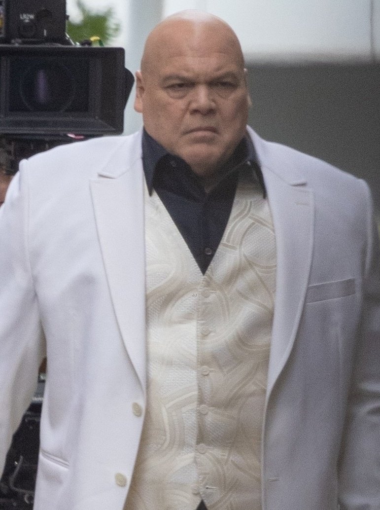 KnightDevil0918's tweet photo. Happiest birthday to @vincentdonofrio aka the GOAT Kingpin!! 🎂🫶🥳🎈🎁🎉 Enjoy your day!!! ❤️❤️❤️ #Kingpin #MCU #Vincentdonofrio #happybirthday #birthdaygreetings https://t.co/RewLan6n2M