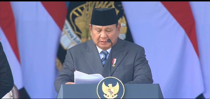 kebajikanatas's tweet photo. Pidato macam apa ini wo https://t.co/zX7YQt42LM