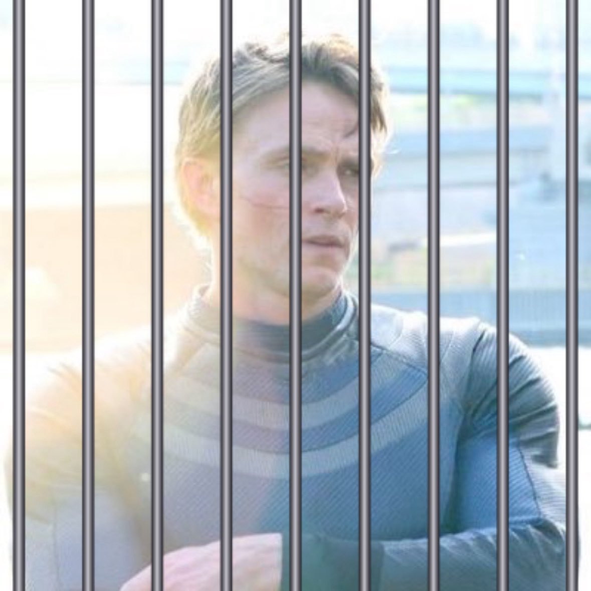 tinytownjail's tweet photo. please get back in your cell
24 more hours for escaping https://t.co/YFgTdbLAfg