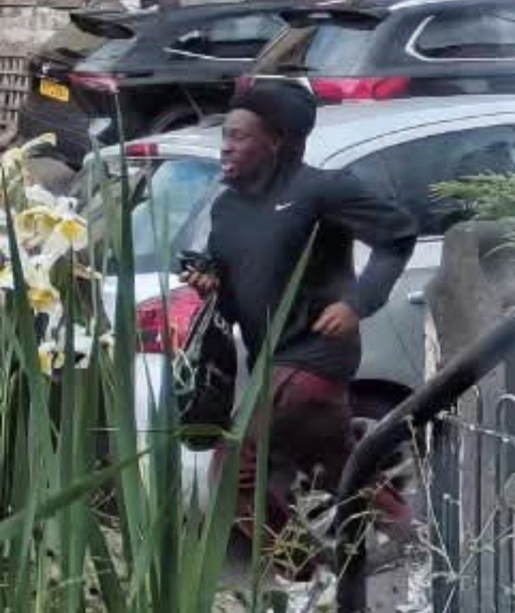 TruthFairy131's tweet photo. Another teen girl raped by an African in Sheffield, ENGLAND 🏴󠁧󠁢󠁥󠁮󠁧󠁿 

South Yorkshire Police have released CCTV images of the rapist.

Whatever you are doing England, it is not working.

You need to get the Labour Government out of power.

This will only get worse.

Still 3 years until the next election.

I don’t think England will survive to then. 

How many more girls will be raped & how many more innocent people will be killed by then?

It’s daily now.