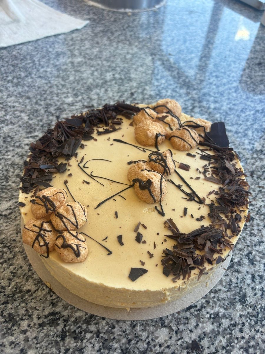 prttycold's tweet photo. el maldito gateau argentino https://t.co/OP0320iVC1