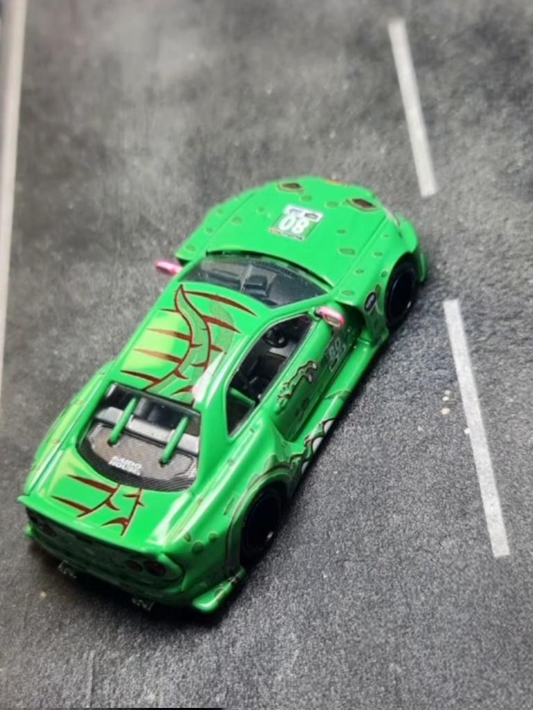hotwheels_28's tweet photo. 街道さんもREXY人気に便乗するやんw
デザイン的にR34はあかん気いするんやけどこれでええんか⁉️
チェイスはROXYだったりするんやろか~🤔
AO Racing もポルシェに恐竜デザインが秀逸過ぎやわ
#街道ハウス
#KAIDOHOUSE
#AOracing https://t.co/g6mhVndSa3