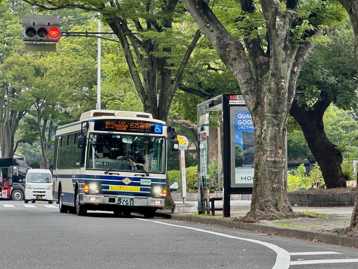 miyaura_3500's tweet photo. 2026.07.01

名古屋市営バス
NMS-61(浄心) PDG-LR234J2
なごや観光ルートバス「メーグル」本便代走

なんだこれ初めて見ました https://t.co/agUqjaF4dK