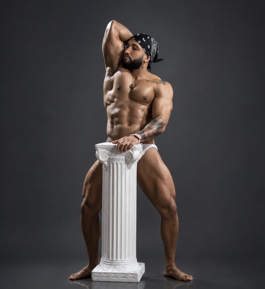 Ahmed_Exclusiv's tweet photo. Do you want to come to my next photoshoot? 😏🤭 https://t.co/u4eR9q04tz