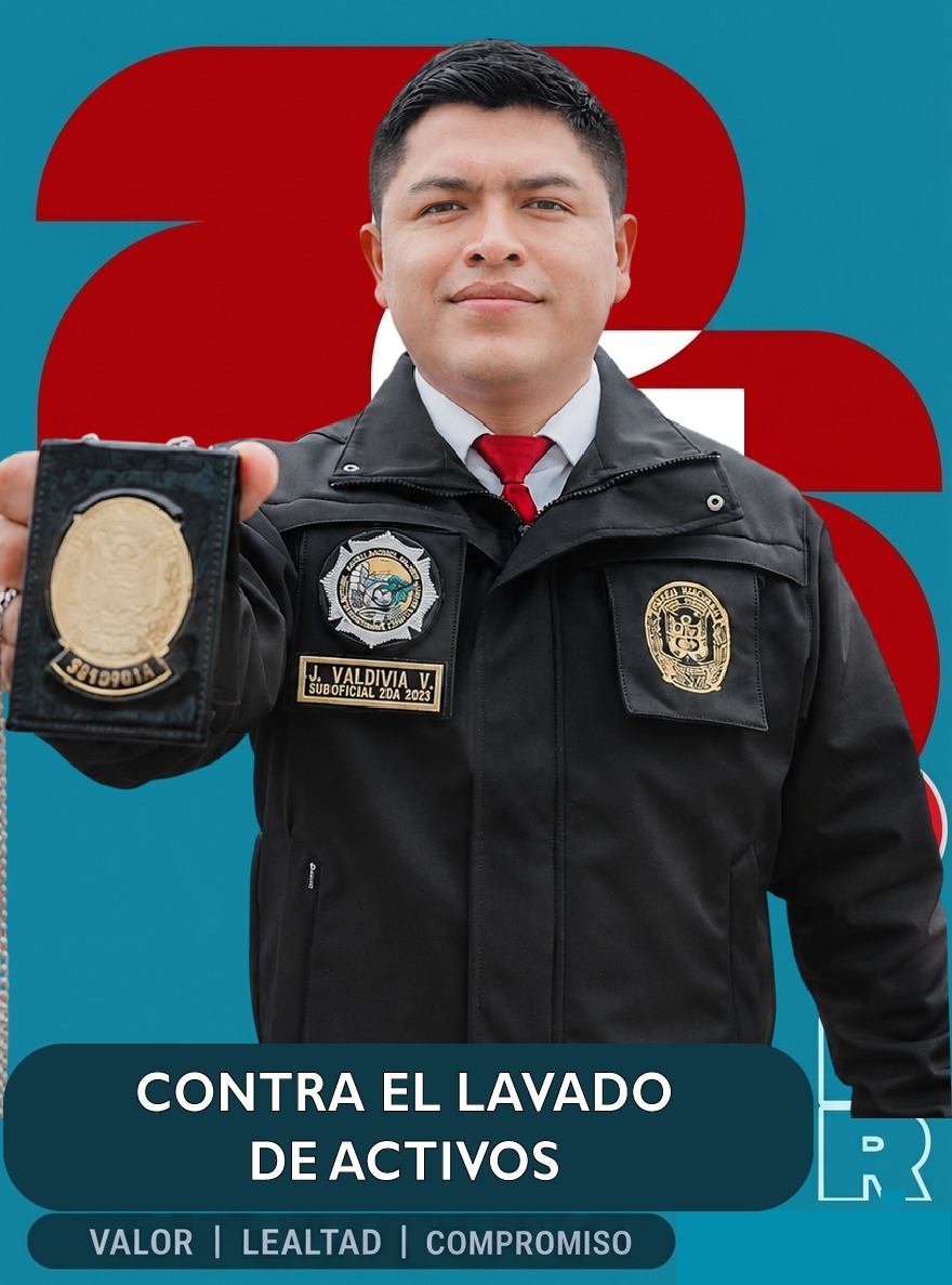 Defpol_Peru's tweet photo. 🕵️ El crimen organizado también se combate con investigación, cooperación y verdad.  Hoy presentamos a Contra el Crimen Organizado de La Selección que protege al Perú: Interpol Lima, Lavado de Activos, Trata de Personas y Contra la Corrupción.  #LaSelecciónQueProtegeAlPerú https://t.co/RDiUQLBQKr