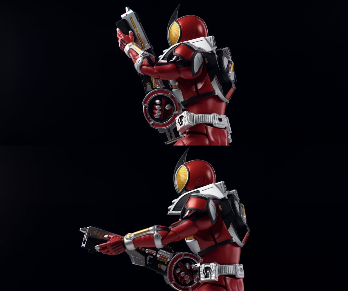 zuimoyi's tweet photo. S.H.Figuarts（真骨彫製法） 仮面ライダーファイズ ブラスターフォーム（伪）
3Dプリントのおかげで、先に遊べちゃった！꜀(^. .^꜀  )꜆੭
#仮面ライダーファイズ #SHFiguarts #真骨彫製法 #仮面ライダー #ActionFigure #posing #オモ写 #toyphotography https://t.co/0hQBkc5oyH