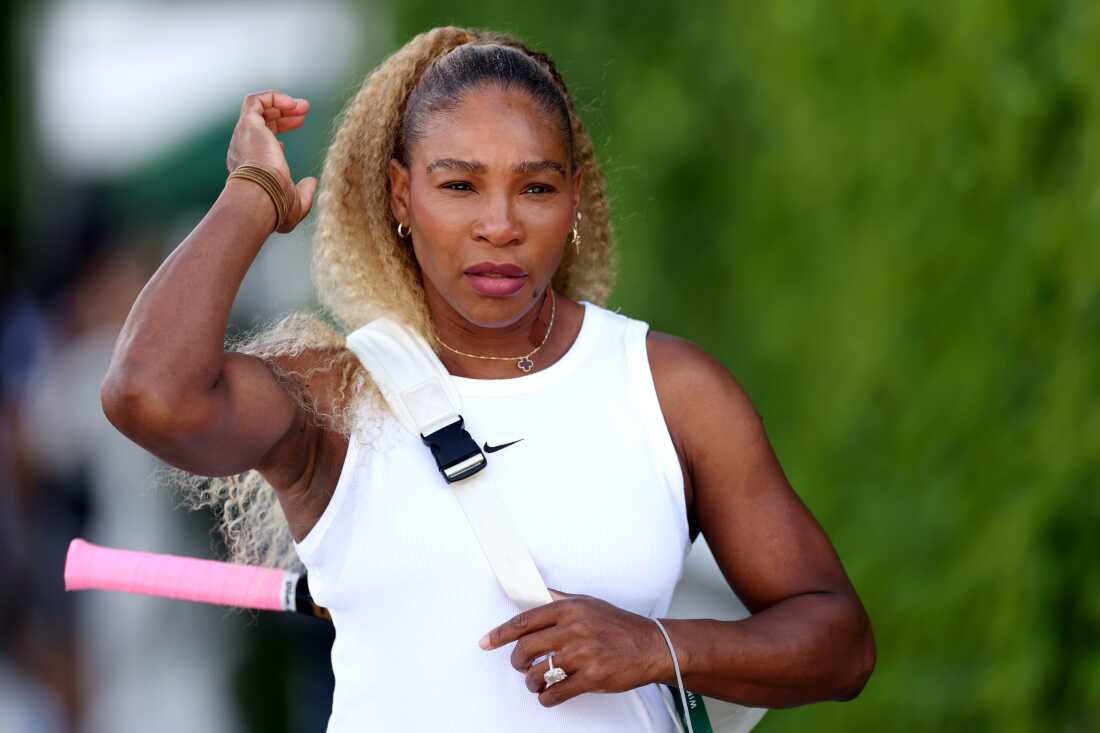 pilipinasmuse's tweet photo. Breaking: Serena williams together with her sister venus plans to sit with alex eala 's box when she faces maya joint in the 2nd rd of wimbledon per @espn https://t.co/rJW3C94c8V