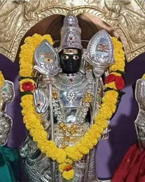 RaniBobba's tweet photo. God is not yours, God belongs to everyone, all these are the places in AP where Subrahmanya incarnated as Swayambhuvu, Kumara Subrahmanya Bikkavolu, 
Attili Subrahmanya, Kothur Subbarayudu, Mopidevi Subrahmanya ❤️🙏 
So stop all your nonsense.
He is not a Tamil God,   Hindu God. https://t.co/iqmkzqWu3r
