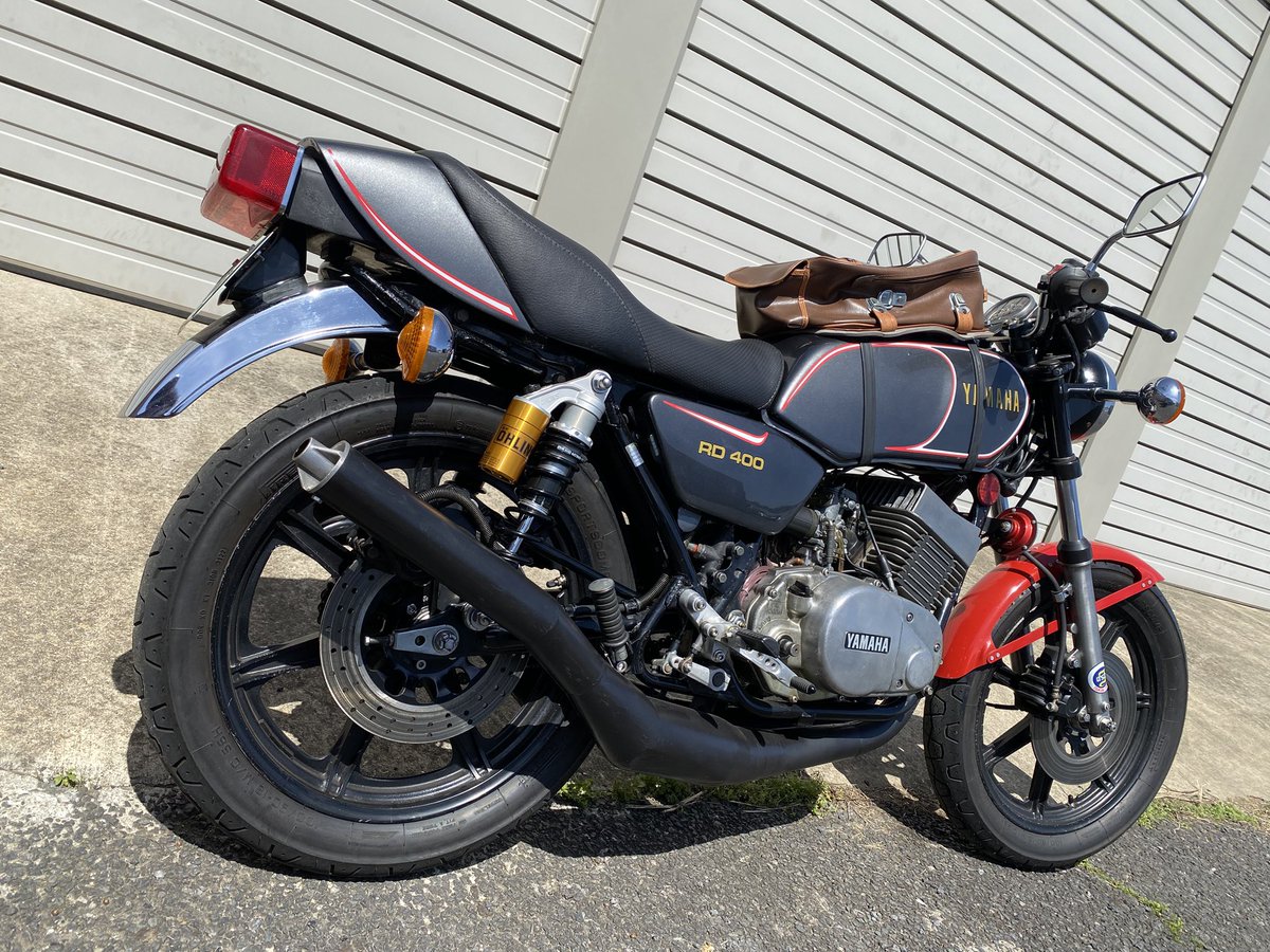 husky634's tweet photo. @YMUKofficial Happy Yamaha Day! 🙌🏍️
Here’s my 1979 Yamaha RD400F from Japan 🇯🇵
After countless hours of restoration, it’s finally back on the road. Every ride reminds me why I love Yamaha motorcycles.
Thank you, Yamaha, for creating machines that continue to inspire generations.
#YamahaDay https://t.co/aFYpoP7Gxh