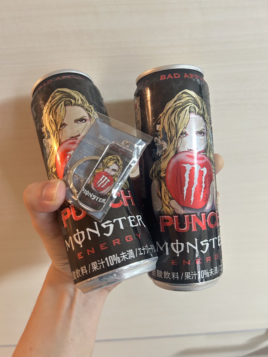 Arcisy_'s tweet photo. 帰り道で見つけた👀 https://t.co/rI3gosumsr