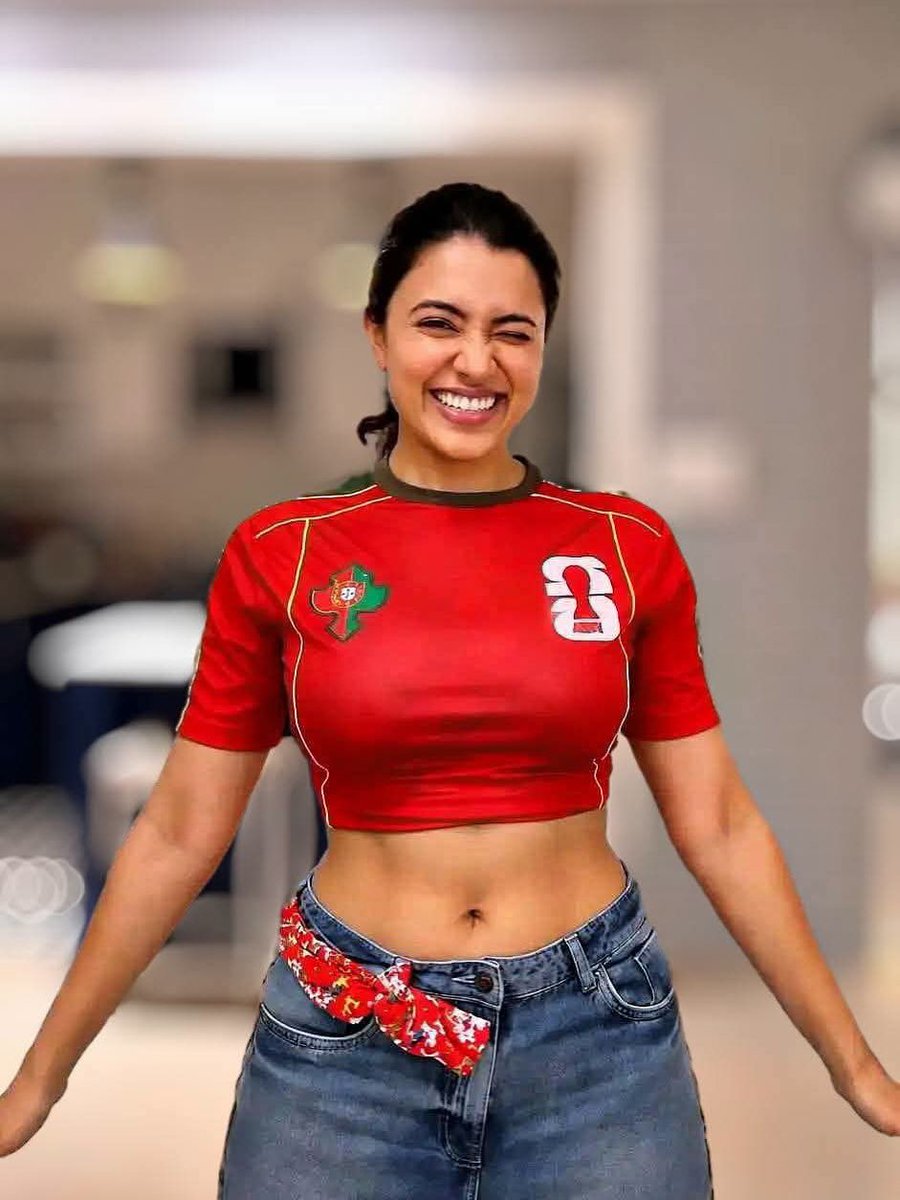 stargallery2020's tweet photo. Sporty chic never looked this cool on Anju Kurian 😍 https://t.co/NcekaPjWvj