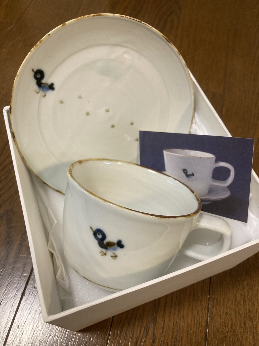 nokonya's tweet photo. 村田製陶所さんからコーヒーカップ＆ソーサーが届いた！
かわいいー♡
最高ー！
大切に使います
（モチベーションアップ⤴️） https://t.co/hswbjCdvBp