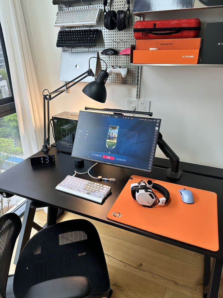 gamingsetupx's tweet photo. Rate this setup https://t.co/vwNpd1mA2L