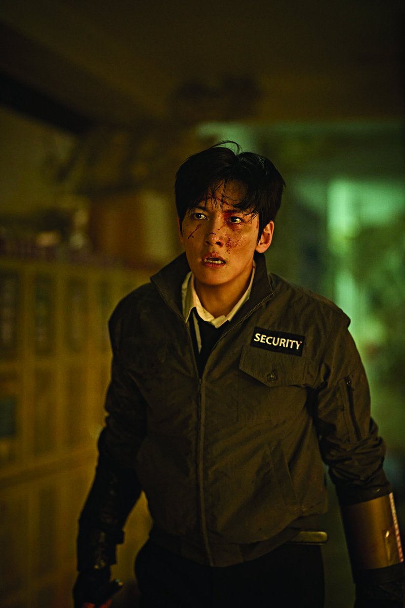 둉 tweet media