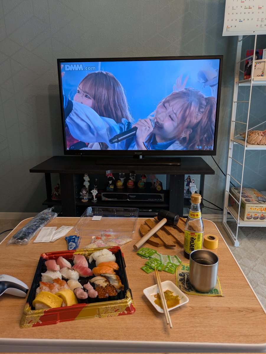 GS7914's tweet photo. 昨日はエヴァンゲリオンが11連してくれたので贅沢にはま寿司🍣

さあ、観せてもらおうか、青海卒業公演とやらを。 https://t.co/ggYoAWNHNE