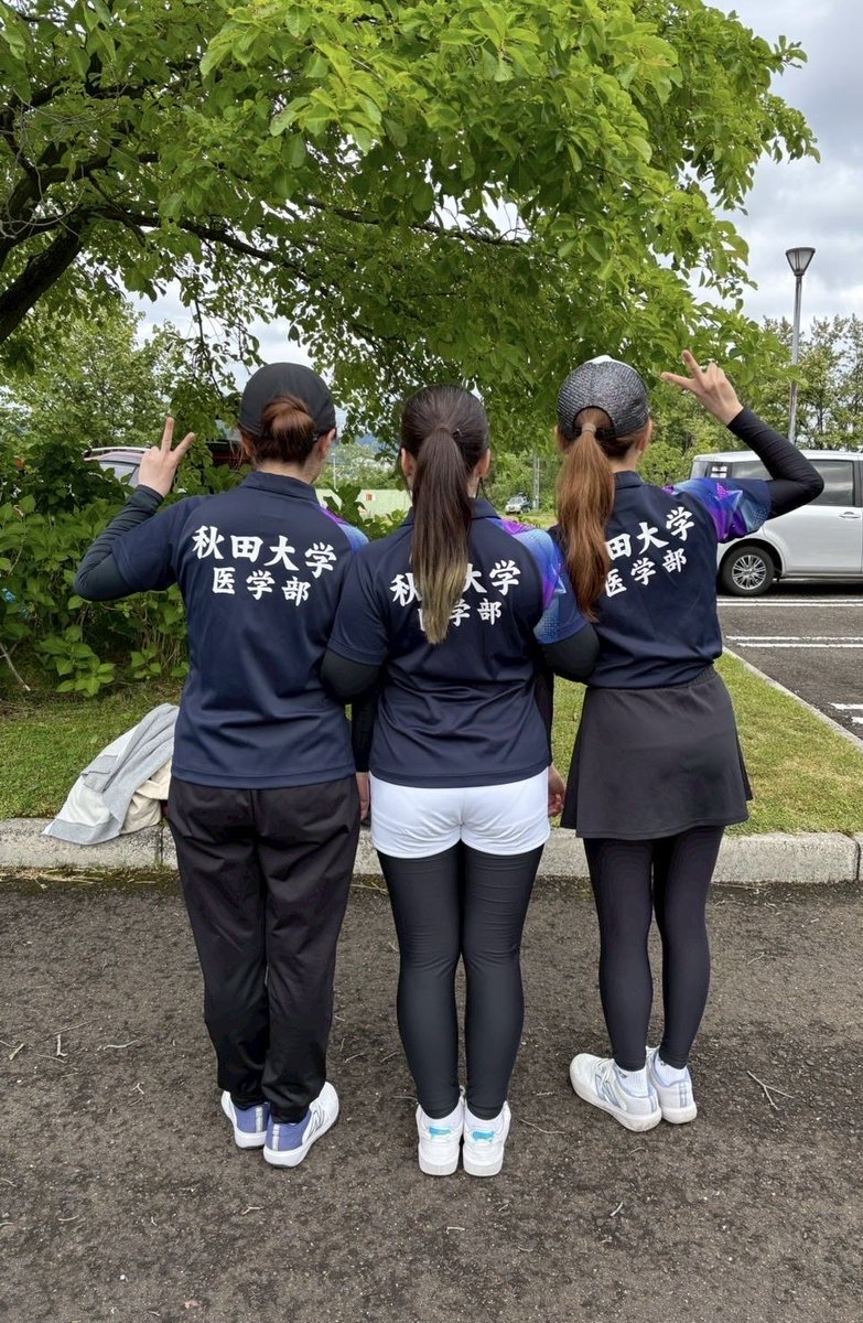 AkitaMedST's tweet photo. 6月6日に大館市の高館テニスコートにて岩手医科大学さん、弘前大学さんと三定戦が行われました！
今回見つかった課題を振り返りながら、8月の東医体に向けて日々練習に取り組んでいきたいと思います💪✨ https://t.co/aXhQL9JjOe