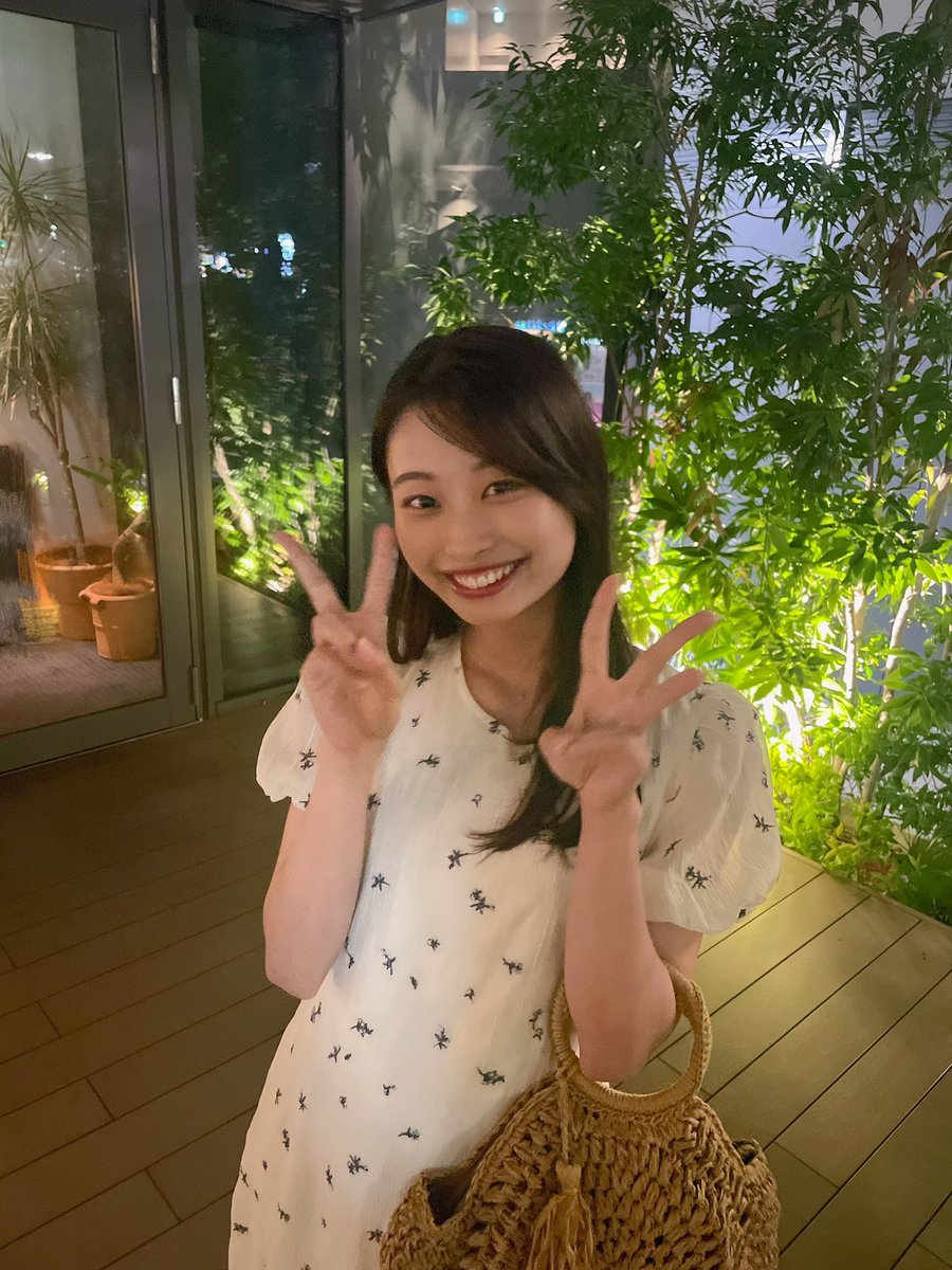 imamori_manaka's tweet photo. 本日、誕生日を迎えました！🎂💞✨️

応援してくださっている皆さん、いつもありがとうございます。！
皆さんのおかげで今の私がいます。
命と出会いに感謝して、これからも自分らしく全力で生きていきます。
23歳の私もよろしくお願いします！🍓

#ミュージカル夜曲 
今日もお待ちしています！！🌼 https://t.co/EAnIWTLQ0l