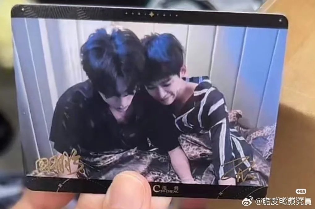 jingjaamb's tweet photo. เป็นรูปที่ไม่เคยเห็นหมดเลย เซ็ทนี้มีแต่รูปน่ารัก ๆ อยากได้อ่าา ㅠㅠㅠㅠㅠㅠㅠㅠ https://t.co/LAiD9xr9qB