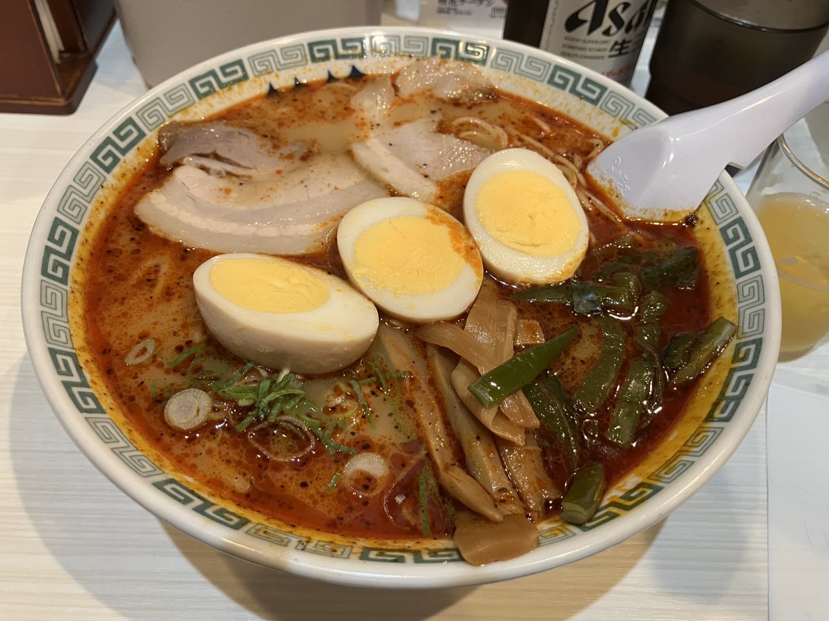 zuzuli's tweet photo. 熊本最後のメシは熊本ラーメンにした　次食えるのは早くても9月か こっちで仮バースしても足がないしな https://t.co/z6iCm7oFJj