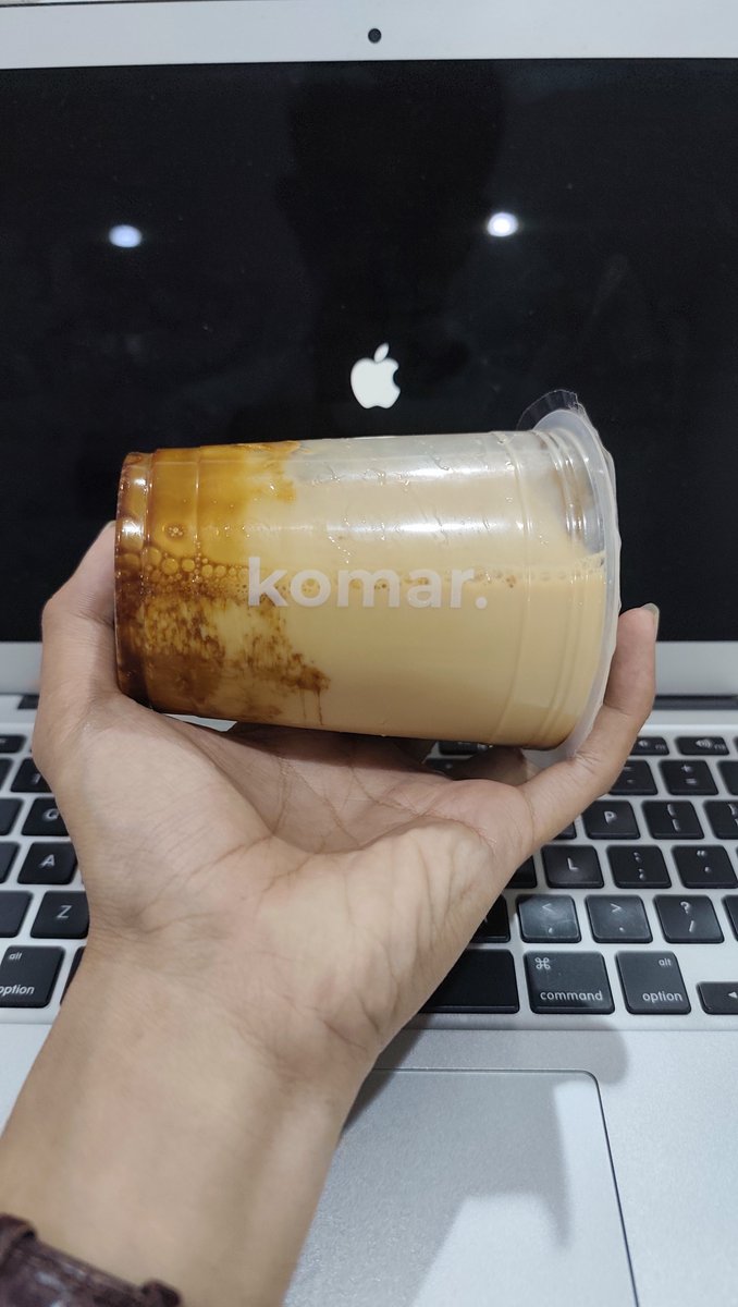 bubyaboy's tweet photo. grab x indosat = komar https://t.co/8SFtlXJtaz