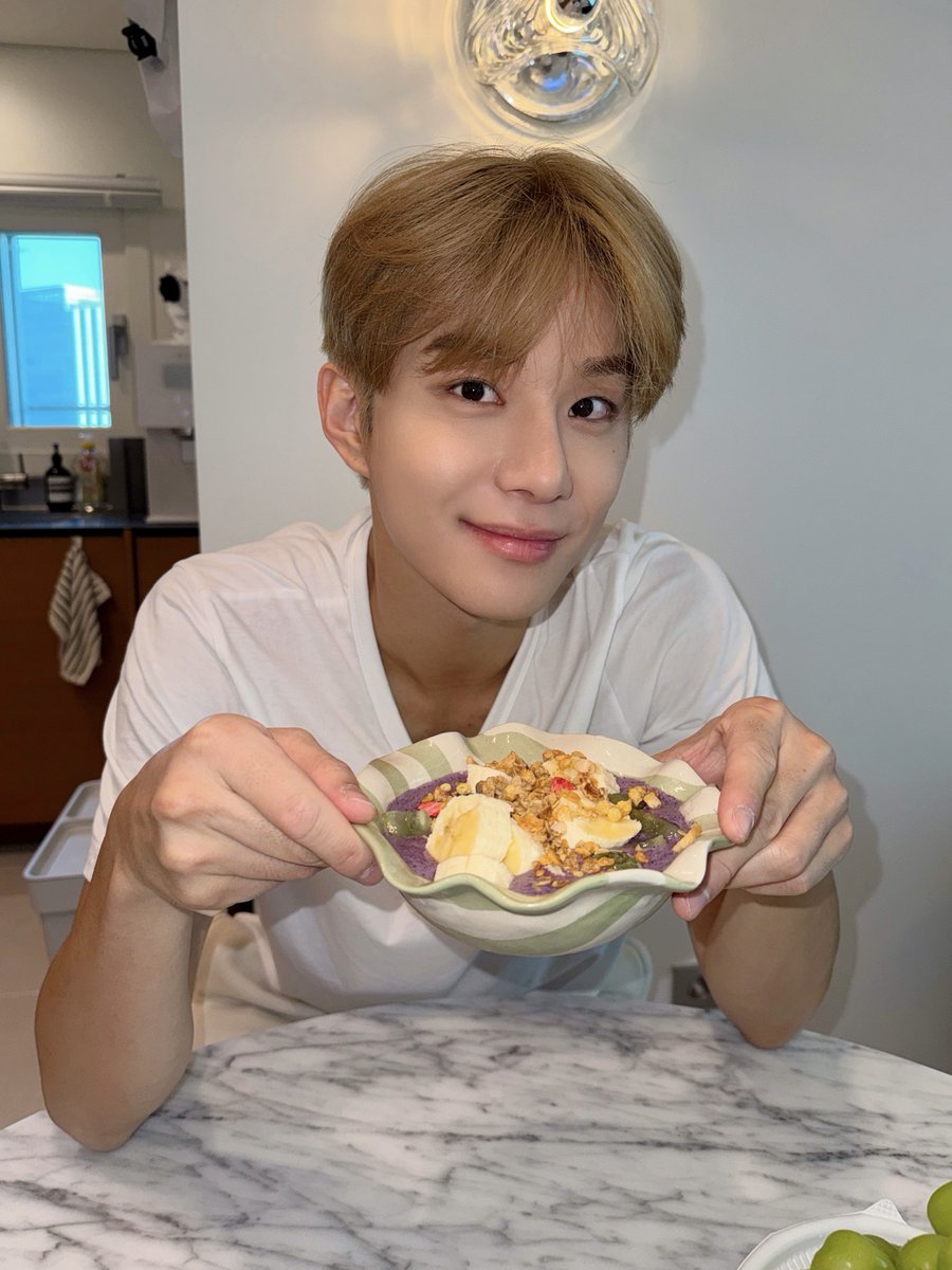 NCTsmtown's tweet photo. 🍇💚🫐

#JUNGWOO #정우 
#NCT #NCT127 #홈스윗홈
#NCT_10TH_ANNIVERSARY https://t.co/NtXYAmVCPA