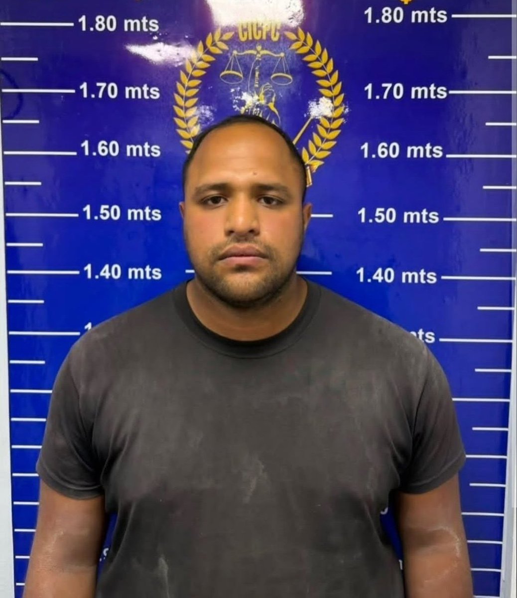 AlertaMundoNews's tweet photo. 🇻🇪 El Cuerpo de Investigaciones Científicas, Penales y Criminalísticas (Cicpc) anunció la separación del cargo, destitución y detención de cuatro de sus funcionarios tras comprobarse que se apropiaron de dinero en efectivo en una zona afectada por los terremotos en Venezuela: 

1 Aguilar reyes Maya,
2. Fredy Rafael Lugo Oliveros,
3. Roger Andrés Omaña,
4. Josue Jhonatan Burgos