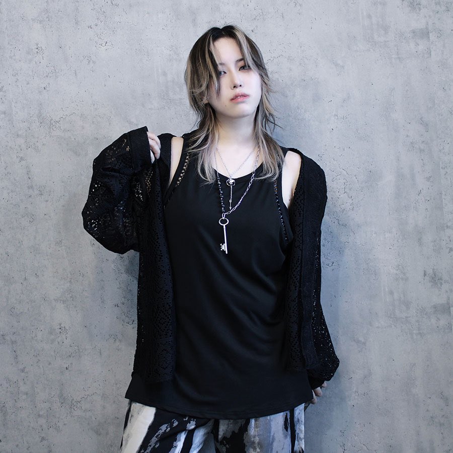 CuLLt_Official's tweet photo. ▽ RE STOCK ▽

レースアップメンズタンクトップが奇跡の再入荷！！

これからの季節に大活躍のアイテムです🙌
完売次第廃盤となりますのでお見逃しなく！！

【 LASE UP MENS TANKTOP 】
https://t.co/vMHfkpkUYn https://t.co/2fIpqqxnkR