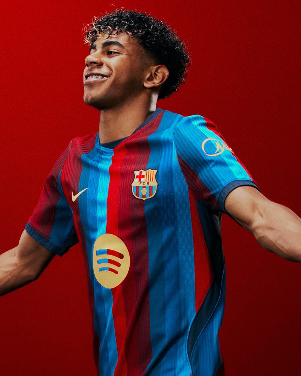 SOCCER DADDY 💙❤️ tweet media