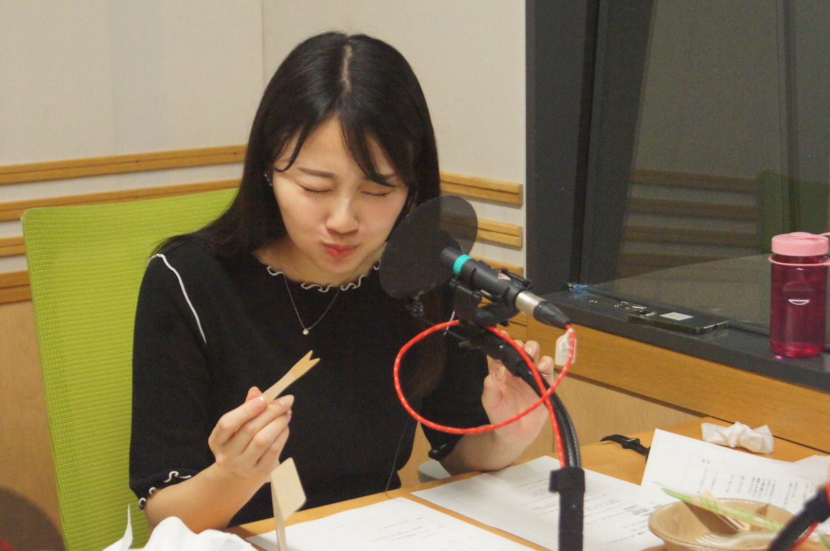 erica_maeda's tweet photo. 【ぶんか食堂】の放送時間が変更になります⏰
今月から 日曜12時55分〜です！

次回の放送は7月5日（日）12時55分〜

前回放送分はPodcast、radikoでもお聴きいただけます📻🍇 https://t.co/wgvGX8HS0f