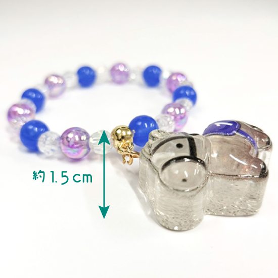 Umasite2022's tweet photo. 【お待たせしました】
ホースフェアで先行発売した
#UMAクリスタルBIGチャームブレスレット
発売スタートしました！！
キラキラクリスタルになったUMAチャームたち
ぷっくり可愛い６種類です♪

リプ欄も見てね！
#馬グッズ #競走馬 #馬site https://t.co/dlYQKEpMEh