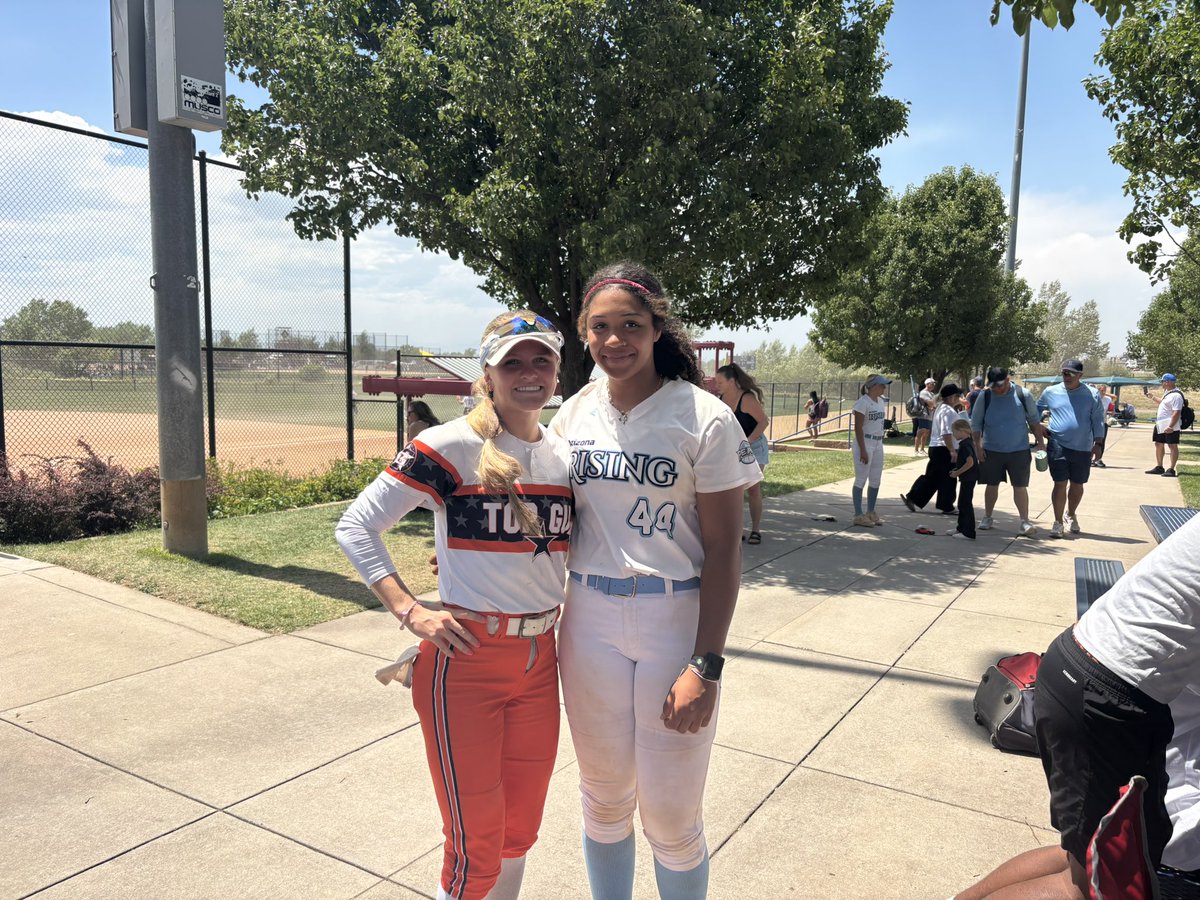 TorynnSlaughter's tweet photo. Found a couple future teammates.   ROLL TIDE!! @AlabamaSB https://t.co/BbNFBvjX4F