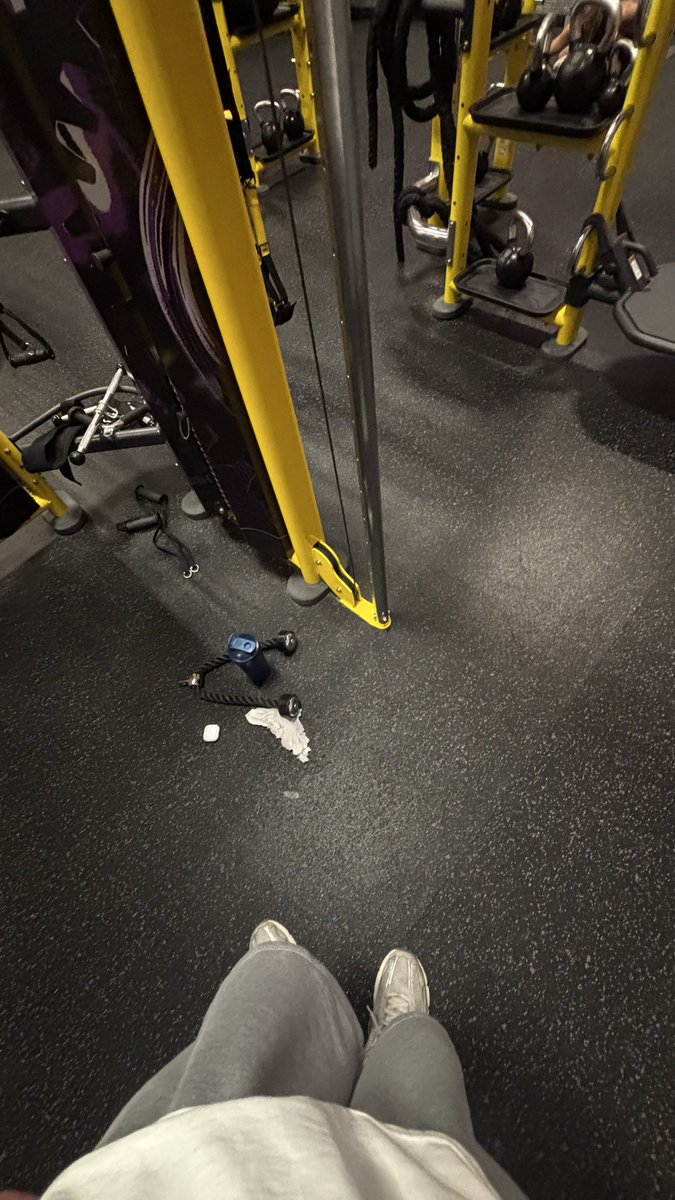 certified_kd0g's tweet photo. 6/30/26
gym https://t.co/sRwNH7phmT
